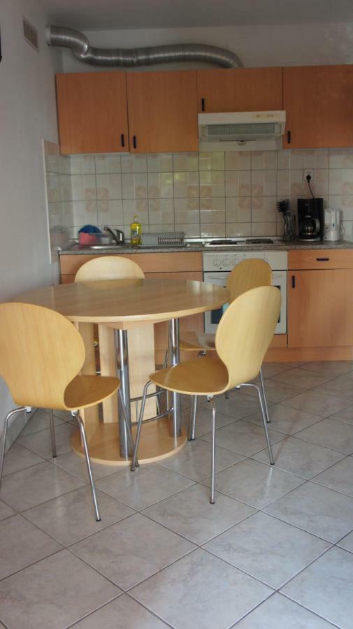 Ivo Apartments 로고즈니차 외부 사진